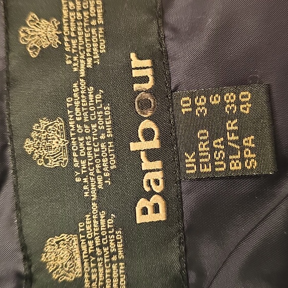 Barbour Women's Quilted Jacket - Red Burgundy Excellent Us 6 - Picture 5 of 8